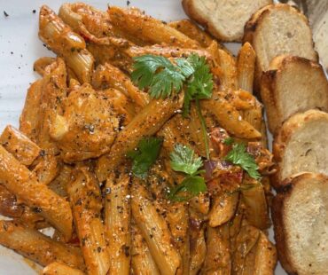 Tomato & Mascarpone Chicken Pasta